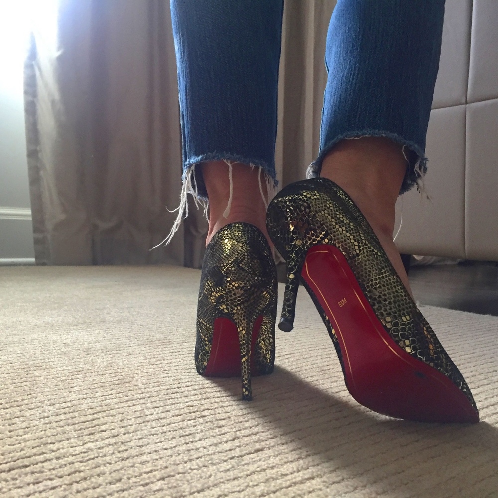 EUC Snakeskin Metallic Heels